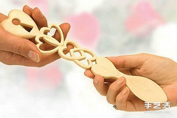 “愛”勺木雕藝術(shù)家Adam King 的雕刻作品 -  rpnrmr.com