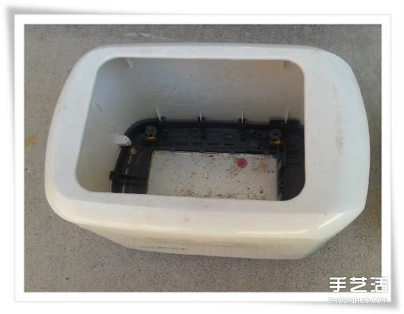 微型花園：廢舊烤面包機(jī)改造制作的美麗盆景 -  rpnrmr.com