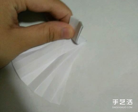 折紙婚紗裙的折法圖解 婚紗的折紙方法步驟 -  rpnrmr.com