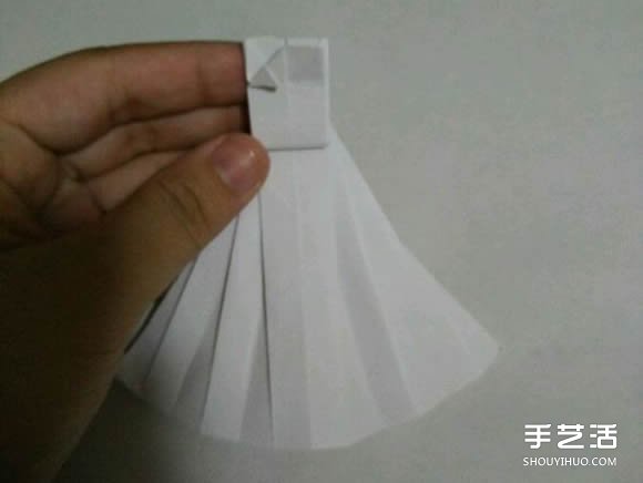 折紙婚紗裙的折法圖解 婚紗的折紙方法步驟 -  rpnrmr.com