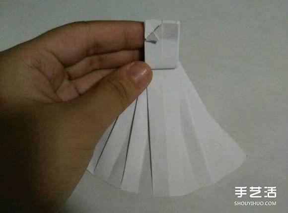 折紙婚紗裙的折法圖解 婚紗的折紙方法步驟 -  rpnrmr.com