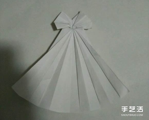 折紙婚紗裙的折法圖解 婚紗的折紙方法步驟 -  rpnrmr.com