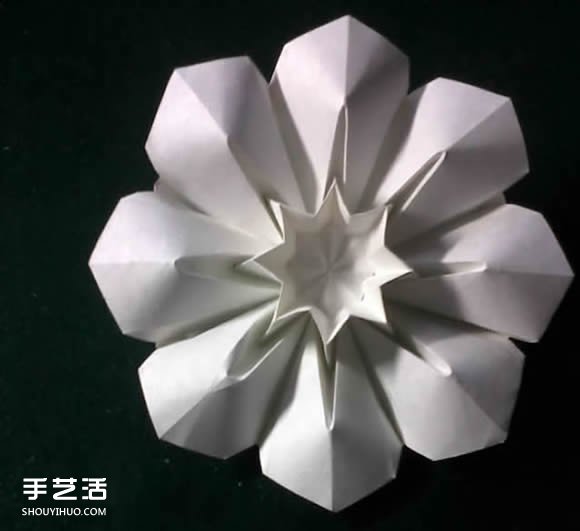 三種八瓣花折紙方法圖解 八瓣花的折法步驟圖 -  rpnrmr.com