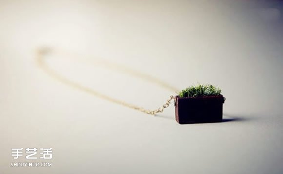 純手工打磨而成的木頭首飾 質(zhì)樸而別具一格 -  rpnrmr.com