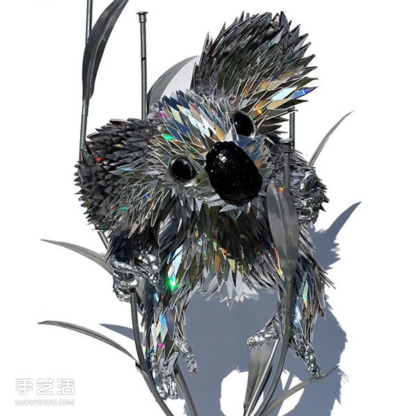 CD光盤變廢為寶 塑造出各式各樣的動物雕塑 -  rpnrmr.com