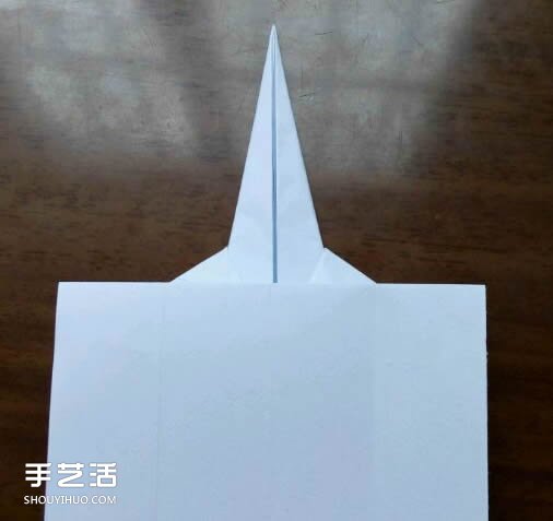 怎么用紙折戰(zhàn)斗機圖解 A4紙折戰(zhàn)斗機的折法 -  rpnrmr.com