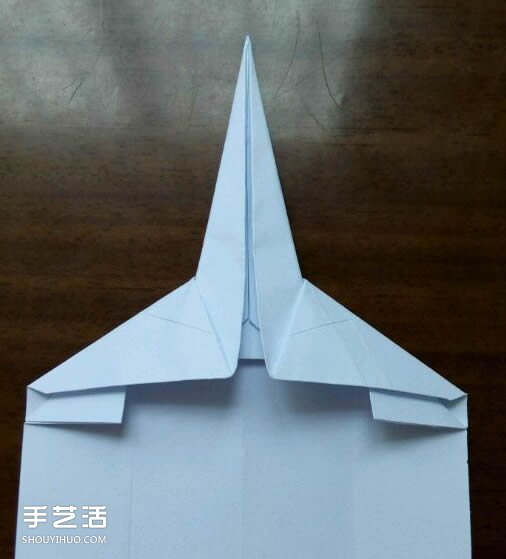 怎么用紙折戰(zhàn)斗機圖解 A4紙折戰(zhàn)斗機的折法 -  rpnrmr.com