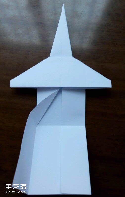怎么用紙折戰(zhàn)斗機圖解 A4紙折戰(zhàn)斗機的折法 -  rpnrmr.com