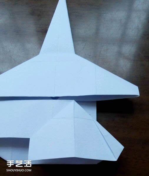 怎么用紙折戰(zhàn)斗機圖解 A4紙折戰(zhàn)斗機的折法 -  rpnrmr.com