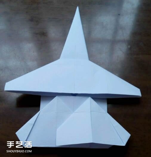 怎么用紙折戰(zhàn)斗機圖解 A4紙折戰(zhàn)斗機的折法 -  rpnrmr.com