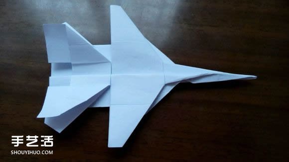 怎么用紙折戰(zhàn)斗機圖解 A4紙折戰(zhàn)斗機的折法 -  rpnrmr.com