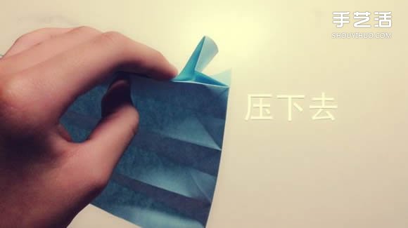 如何用一張紙折一本書詳細(xì)圖解教程 -  rpnrmr.com