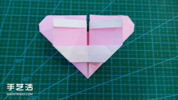 LOVE心形折紙圖解教程 情人節(jié)LOVE愛心折法 -  rpnrmr.com