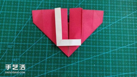 LOVE心形折紙圖解教程 情人節(jié)LOVE愛心折法 -  rpnrmr.com