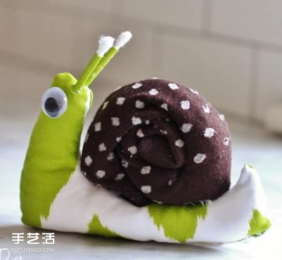舊衣服做蝸牛玩偶圖解 簡(jiǎn)單布藝蝸牛手工制作 -  rpnrmr.com