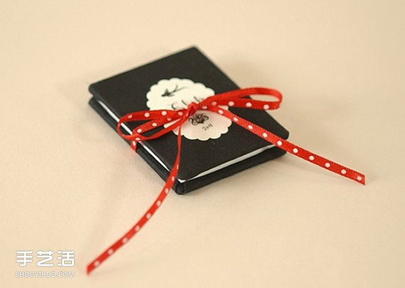 精美手工本子作品 手繪剪紙做成的完美手工藝品 -  rpnrmr.com
