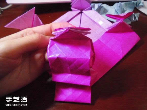 蝶戀花愛心折紙圖解 創(chuàng)意愛心的折法步驟圖 -  rpnrmr.com