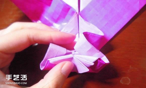 蝶戀花愛心折紙圖解 創(chuàng)意愛心的折法步驟圖 -  rpnrmr.com