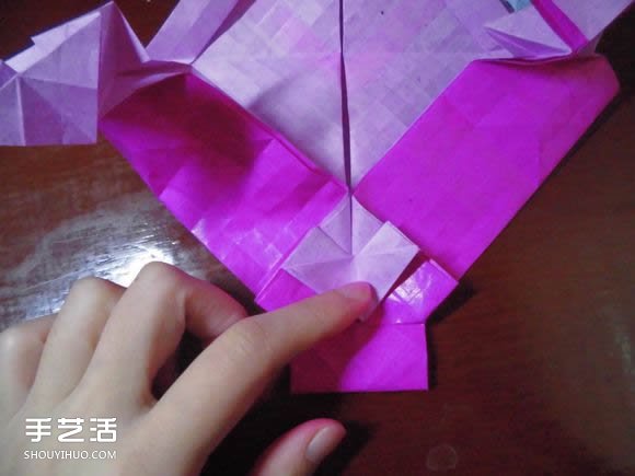 蝶戀花愛心折紙圖解 創(chuàng)意愛心的折法步驟圖 -  rpnrmr.com