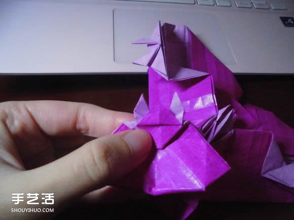 蝶戀花愛心折紙圖解 創(chuàng)意愛心的折法步驟圖 -  rpnrmr.com