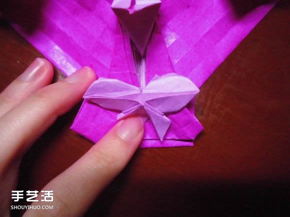 蝶戀花愛心折紙圖解 創(chuàng)意愛心的折法步驟圖 -  rpnrmr.com