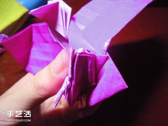 蝶戀花愛心折紙圖解 創(chuàng)意愛心的折法步驟圖 -  rpnrmr.com