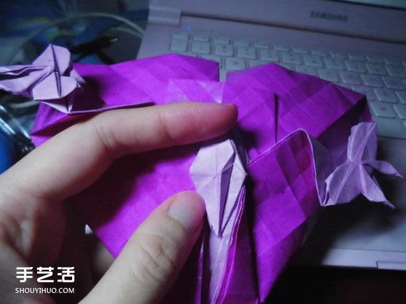 蝶戀花愛心折紙圖解 創(chuàng)意愛心的折法步驟圖 -  rpnrmr.com