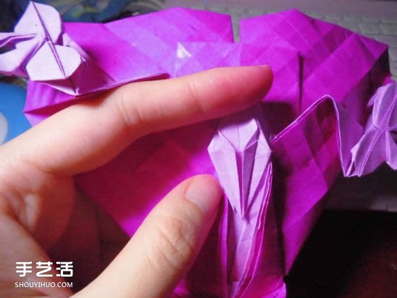 蝶戀花愛心折紙圖解 創(chuàng)意愛心的折法步驟圖 -  rpnrmr.com