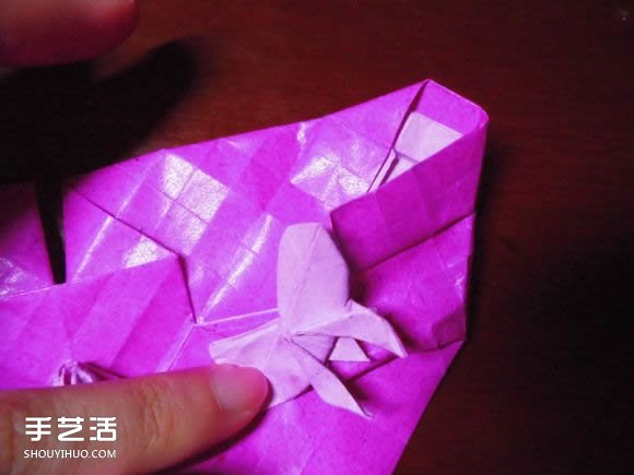 蝶戀花愛心折紙圖解 創(chuàng)意愛心的折法步驟圖 -  rpnrmr.com
