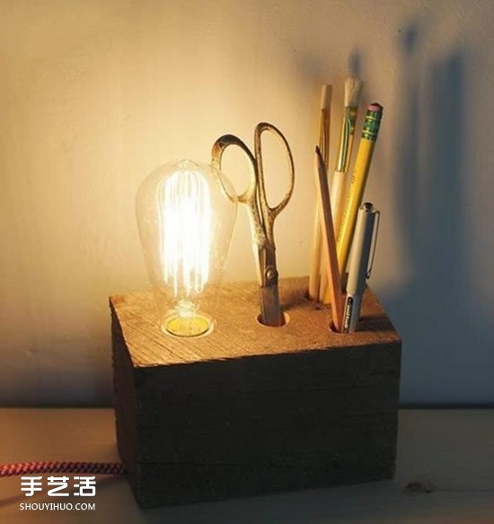DIY自制原木臺(tái)燈做法 木塊手工制作臺(tái)燈的方法 -  rpnrmr.com