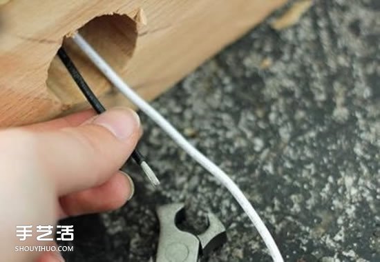 DIY自制原木臺(tái)燈做法 木塊手工制作臺(tái)燈的方法 -  rpnrmr.com