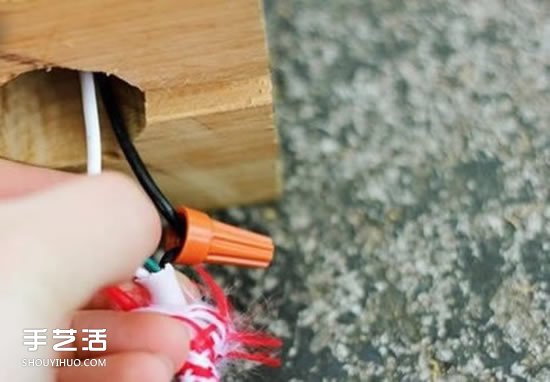 DIY自制原木臺(tái)燈做法 木塊手工制作臺(tái)燈的方法 -  rpnrmr.com
