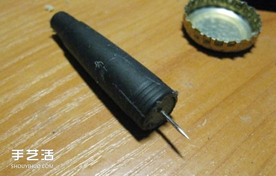 圖釘畫制作教程：他用一個月釘出女友肖像畫 -  rpnrmr.com