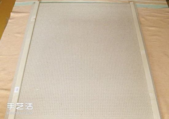 圖釘畫制作教程：他用一個月釘出女友肖像畫 -  rpnrmr.com