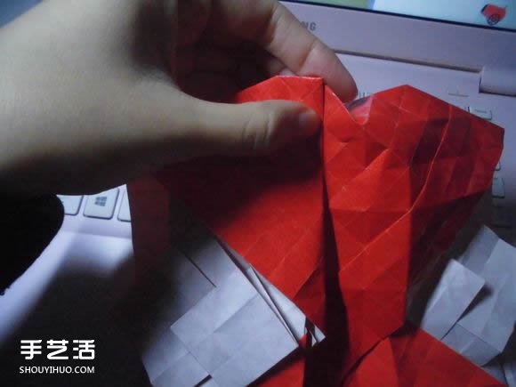 接吻魚愛心折紙圖解 超復(fù)雜桃心的折法過程 -  rpnrmr.com