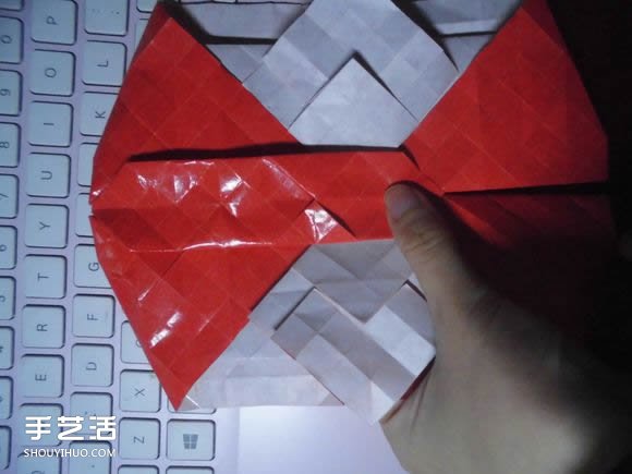 接吻魚愛心折紙圖解 超復(fù)雜桃心的折法過程 -  rpnrmr.com