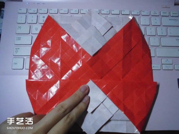 接吻魚愛心折紙圖解 超復(fù)雜桃心的折法過程 -  rpnrmr.com