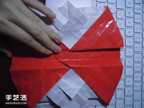 接吻魚愛心折紙圖解 超復(fù)雜桃心的折法過程 -  rpnrmr.com