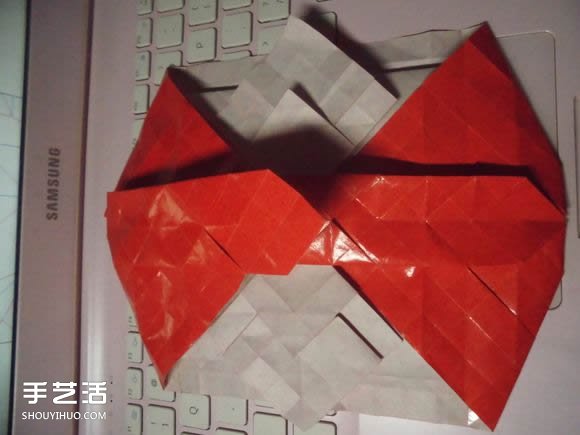 接吻魚愛心折紙圖解 超復(fù)雜桃心的折法過程 -  rpnrmr.com