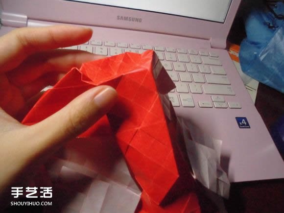 接吻魚愛心折紙圖解 超復(fù)雜桃心的折法過程 -  rpnrmr.com