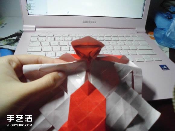 接吻魚愛心折紙圖解 超復(fù)雜桃心的折法過程 -  rpnrmr.com