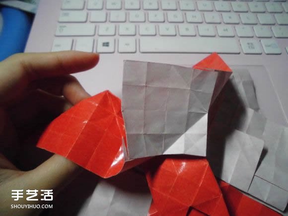 接吻魚愛心折紙圖解 超復(fù)雜桃心的折法過程 -  rpnrmr.com