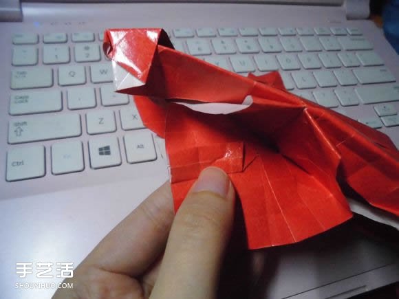 接吻魚愛心折紙圖解 超復(fù)雜桃心的折法過程 -  rpnrmr.com