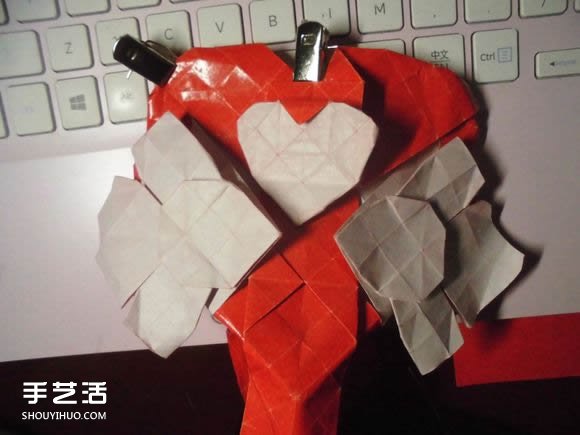 接吻魚愛心折紙圖解 超復(fù)雜桃心的折法過程 -  rpnrmr.com