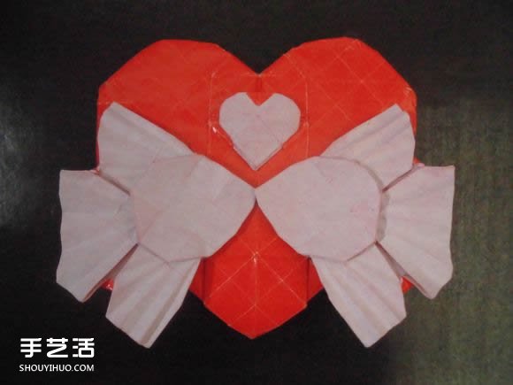 接吻魚愛心折紙圖解 超復(fù)雜桃心的折法過程 -  rpnrmr.com
