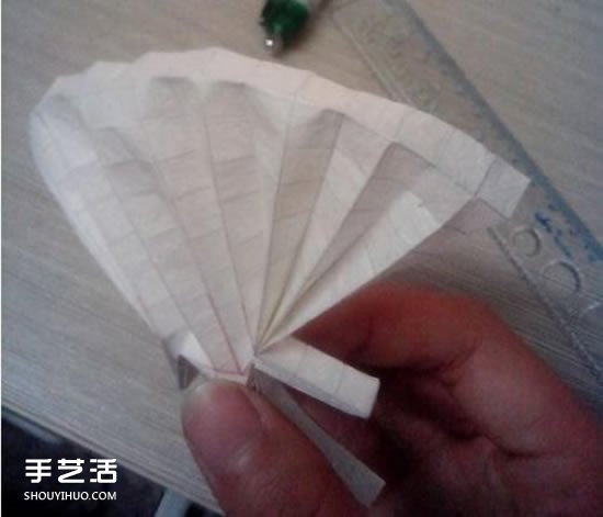 美麗天使的折紙方法 手工折疊立體天使圖解 -  rpnrmr.com