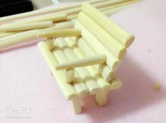 一次性筷子手工制作帶扶手椅子的方法圖解 -  rpnrmr.com