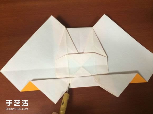 怎么折跑車的教程 手工跑車折紙方法圖解 -  rpnrmr.com