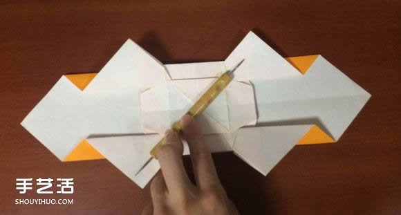 怎么折跑車的教程 手工跑車折紙方法圖解 -  rpnrmr.com
