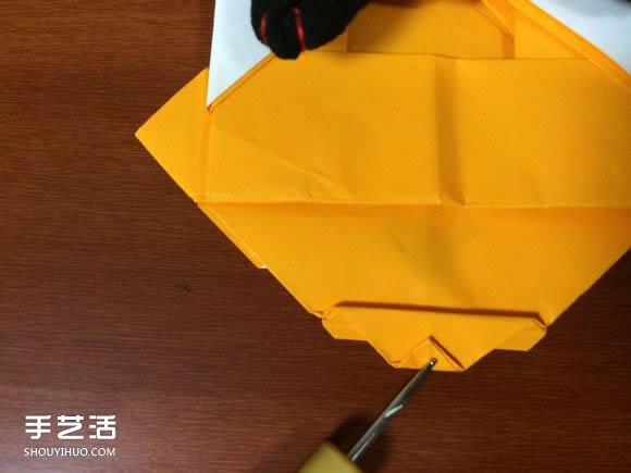 怎么折跑車的教程 手工跑車折紙方法圖解 -  rpnrmr.com